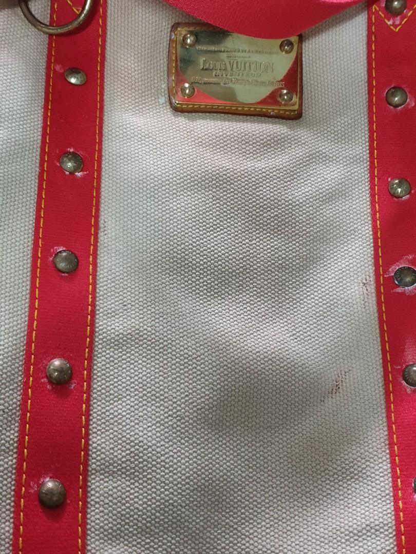 Authentic Louis Vuitton limited edition beige canvas antigua cabas GM bag (Category: Luxury Bags & Wallets) located in Rosales. Submitted by k.dee (Listing ID 1129532607, Image 3). Description: please see attached photo for flaws.
