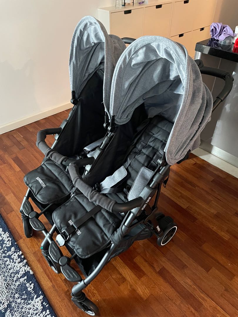 Baby Monster Kuki Twin easily foldable. has never been used