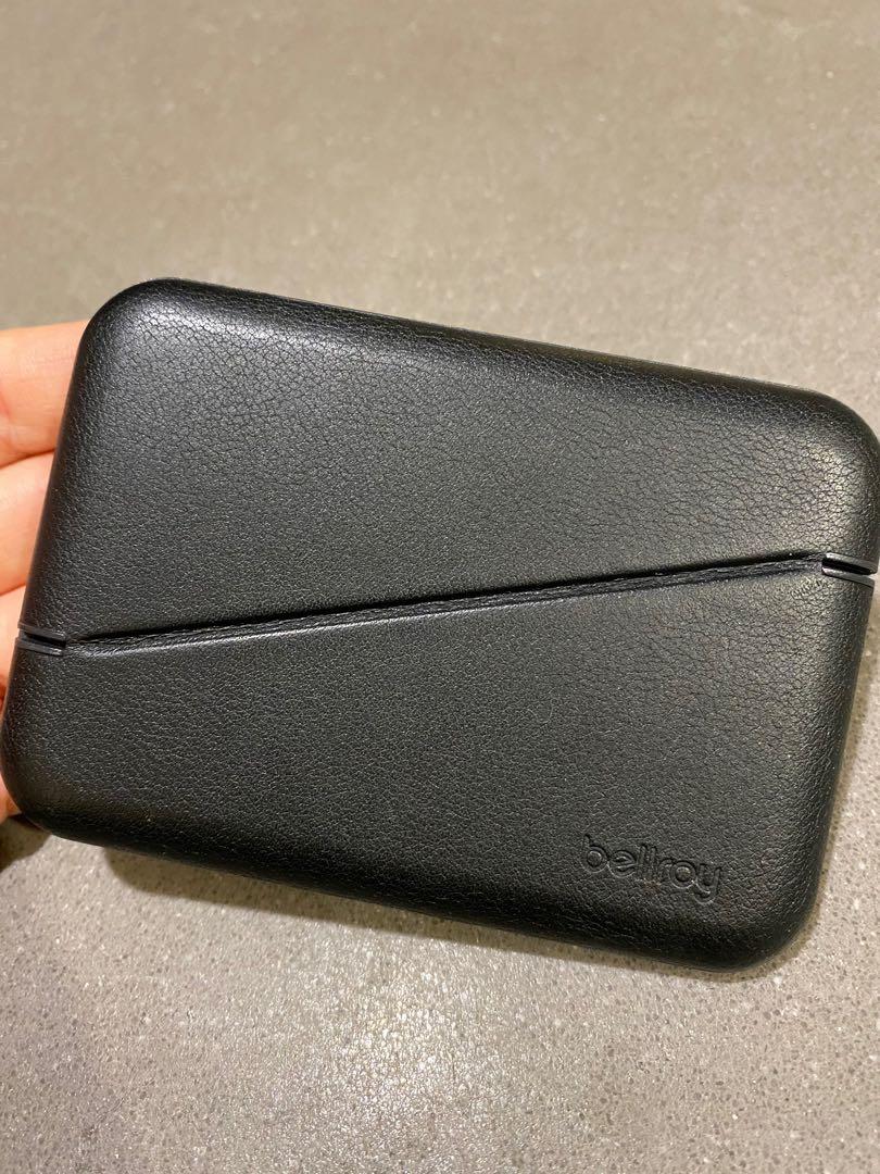 Bellroy black leather flip case, Men's Fashion, Watches & Accessories