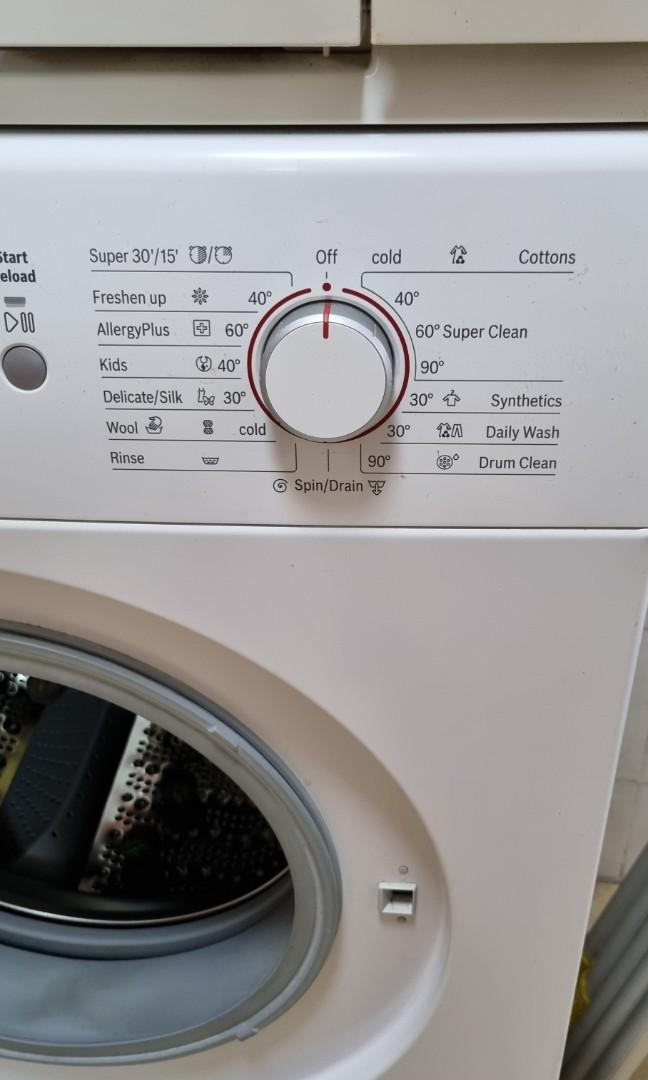 Bosch serie 4 washing machine, TV & Home Appliances, Washing Machines