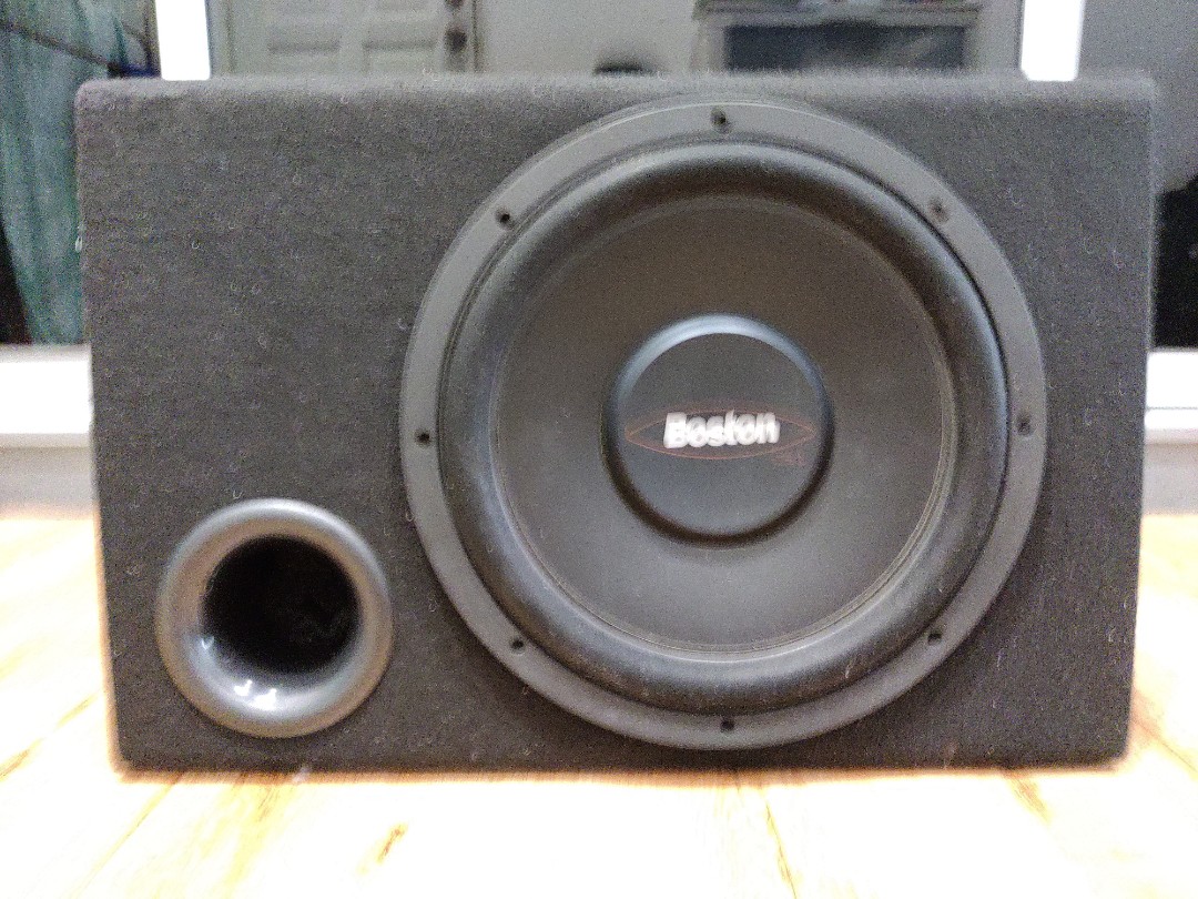 Boston Acoustics G112 Subwoofer, Auto 