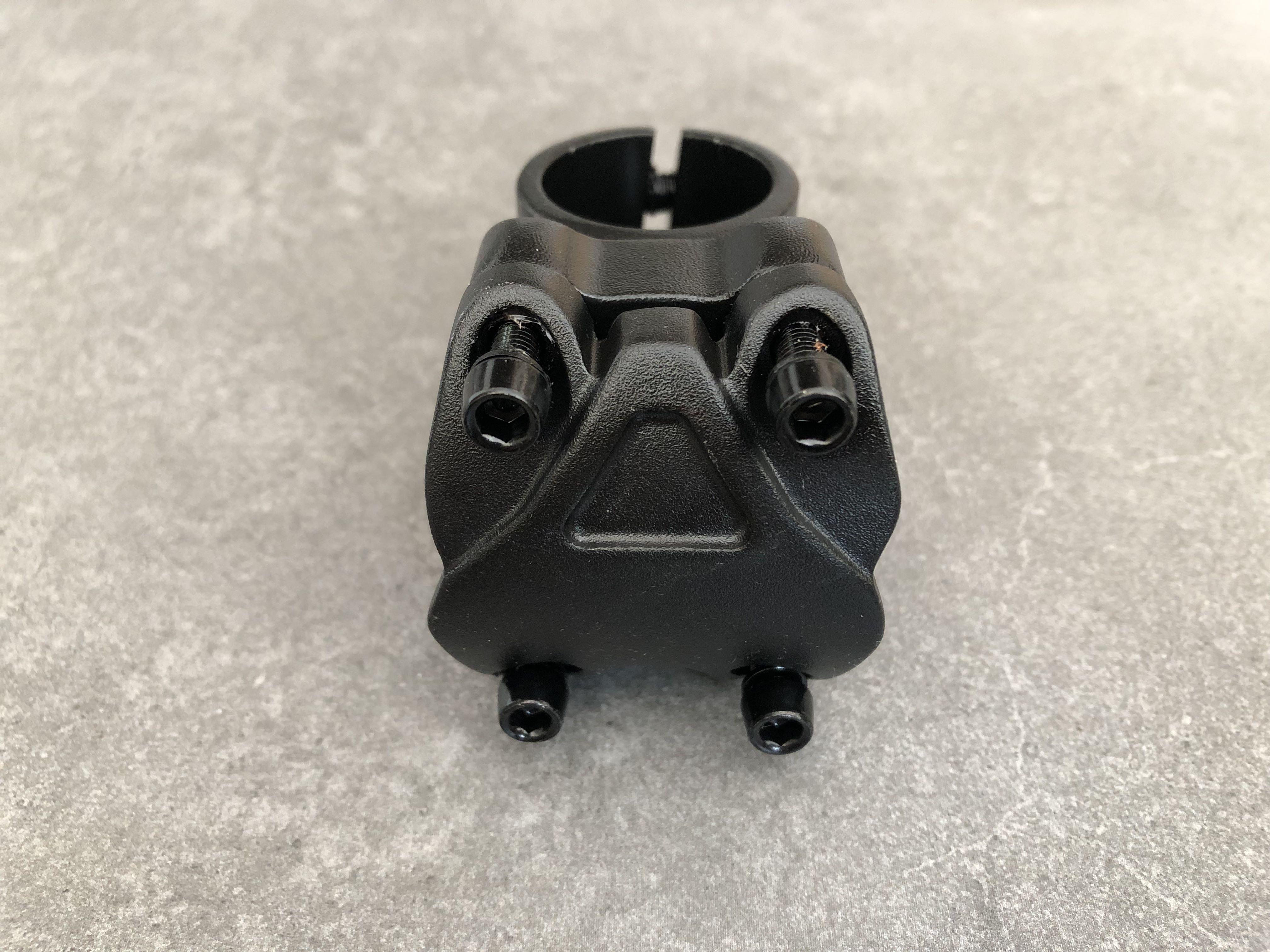 Dirt jump stem outlet