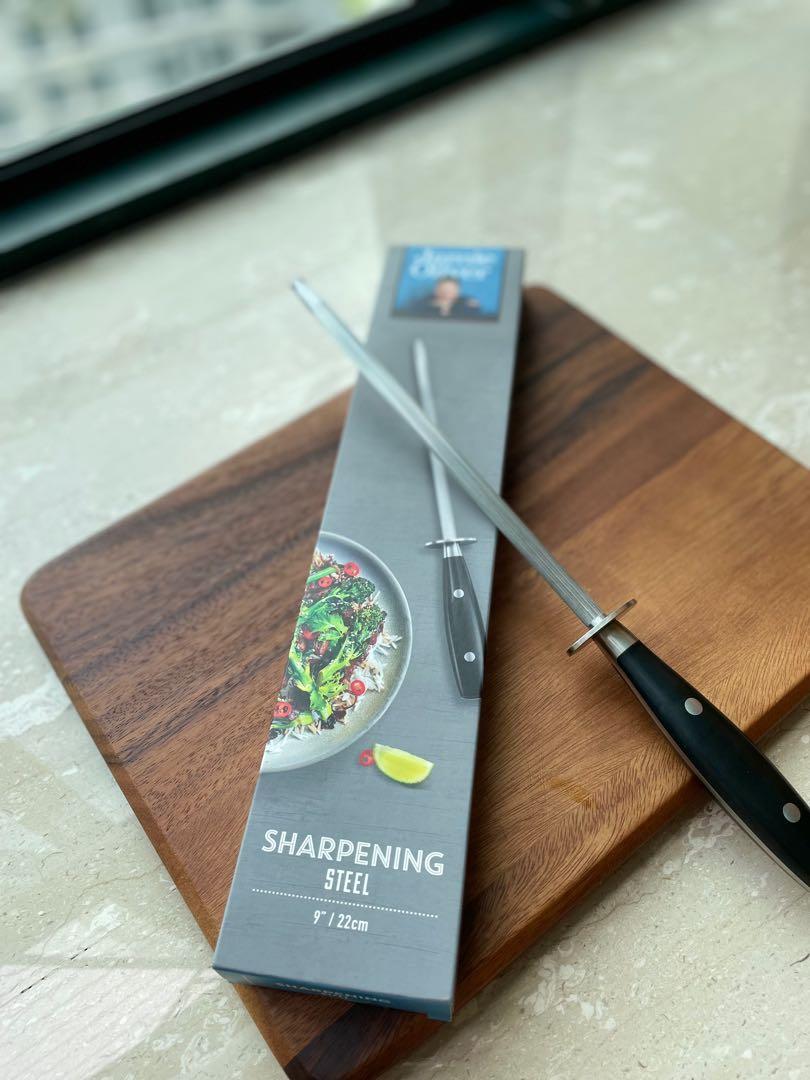 BRAND NEW! Jamie Oliver Sharpening Steel, Furniture & Home Living