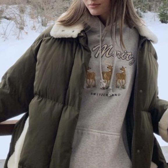 BRANDY MELVILLE GREEN oversize Christy Moritz Switzerland deer hoodie NWT  £54.53 - PicClick UK