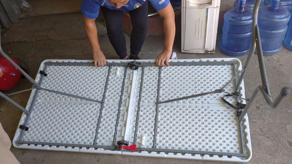 Enduro Folding Table with Wheels, Furniture & Home Living, Outdoor