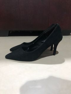 (Category: ) located in . Submitted by nbz_preloved (Listing ID 1129628974, Image 1). Description: .