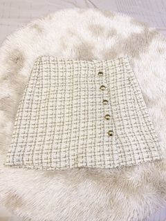 (Category: ) located in . Submitted by glypreloved (Listing ID 1129600818, Image 1). Description: .