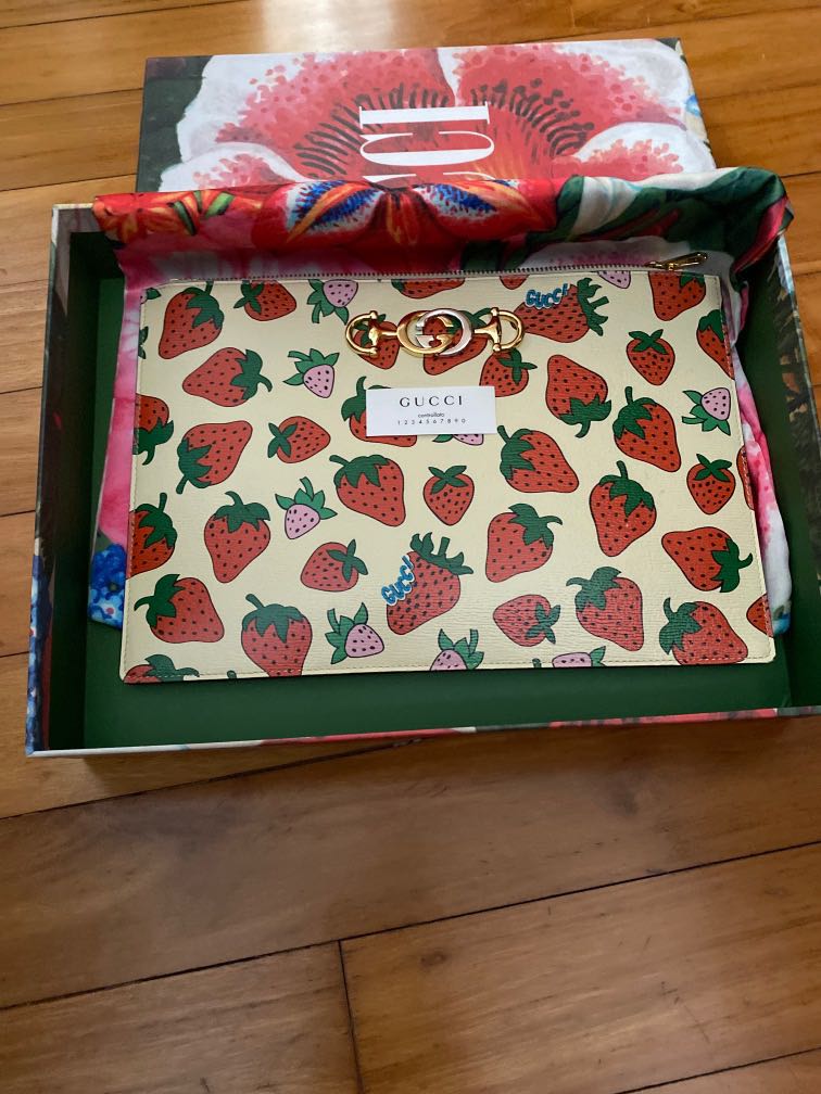 Gucci strawberry clutch sales