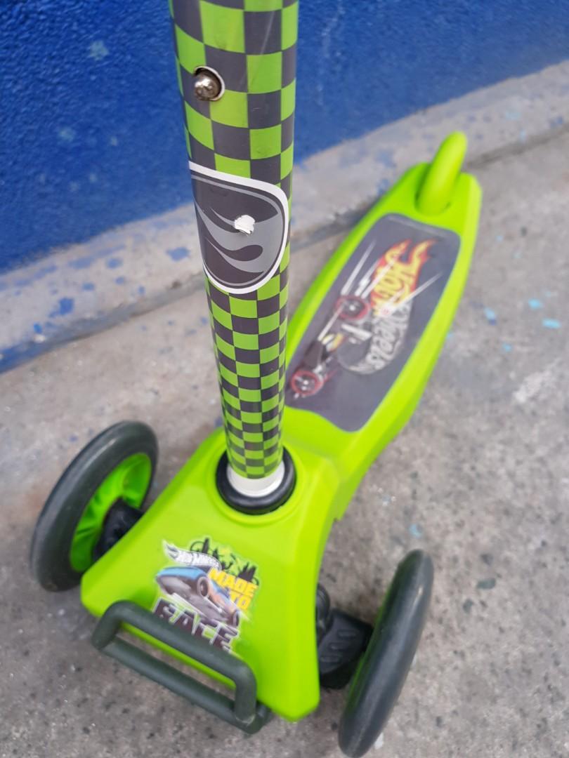 HOT WHEELS Scooter Adjustable, Babies & Kids, Infant Playtime on Carousell