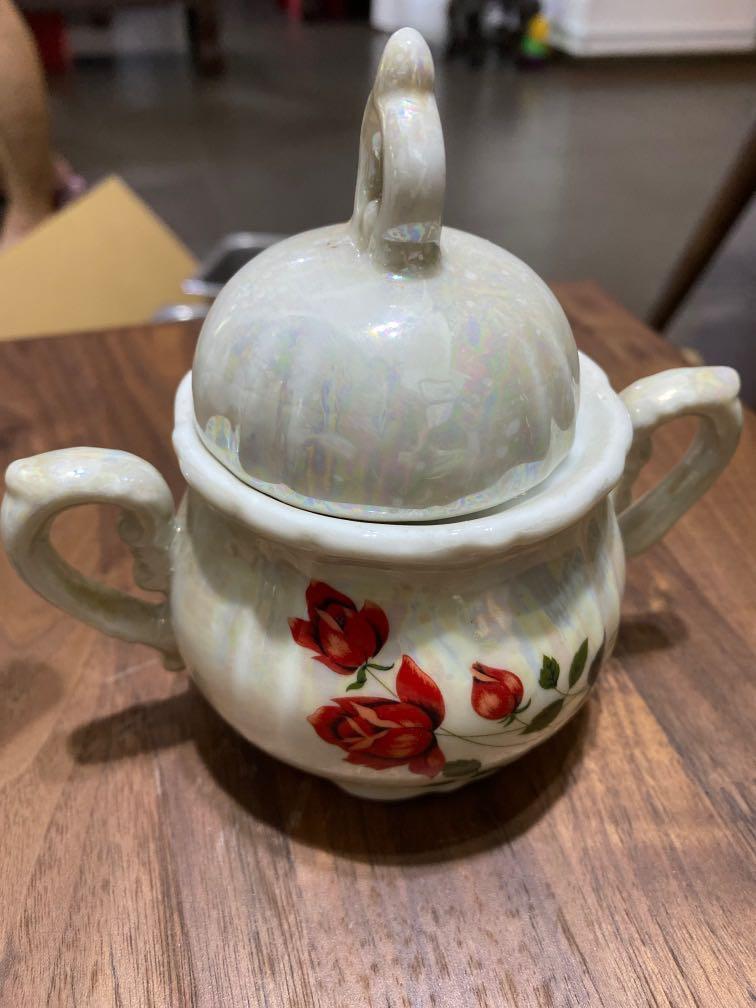 Japan made Teapot Set, Hobbies & Toys, Memorabilia & Collectibles