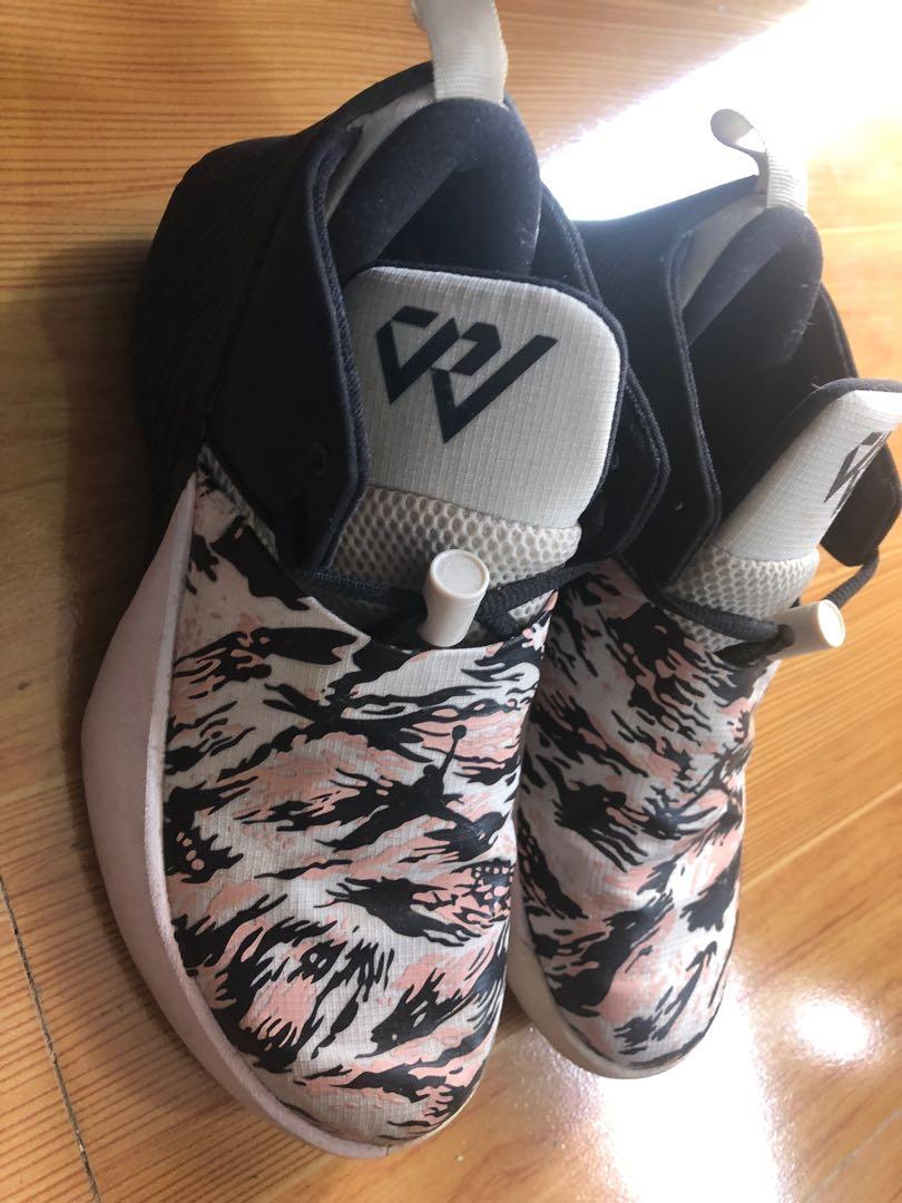 Jordan why not Zero .1 Low Pink Camo Women s Fashion Footwear