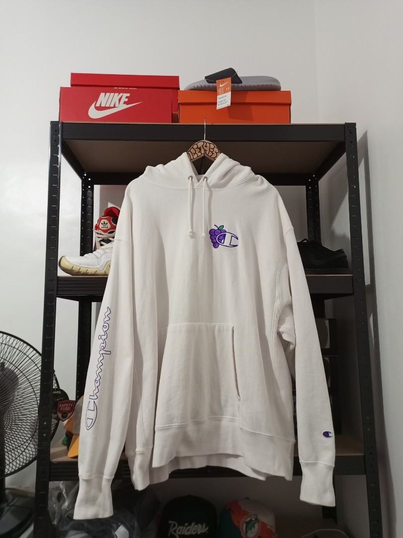 Los pollos deals champion hoodie
