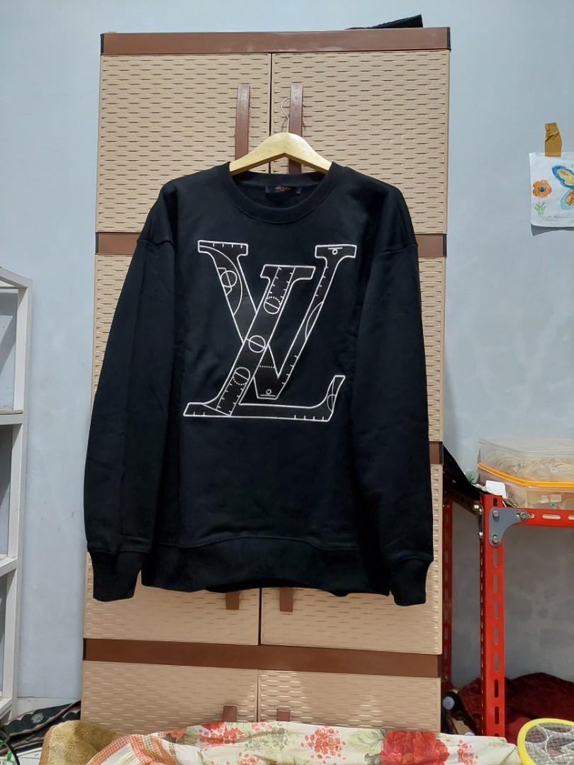 Snoopy Louis Vuitton Sweatshirt Crewneck, Fesyen Pria, Pakaian