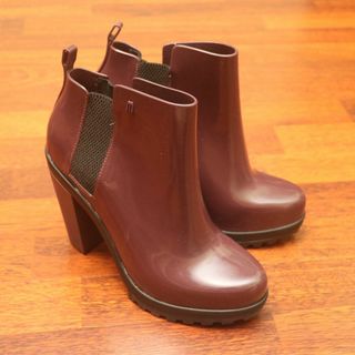(Category: ) located in . Submitted by plkpia (Listing ID 1129562979, Image 1). Description: .