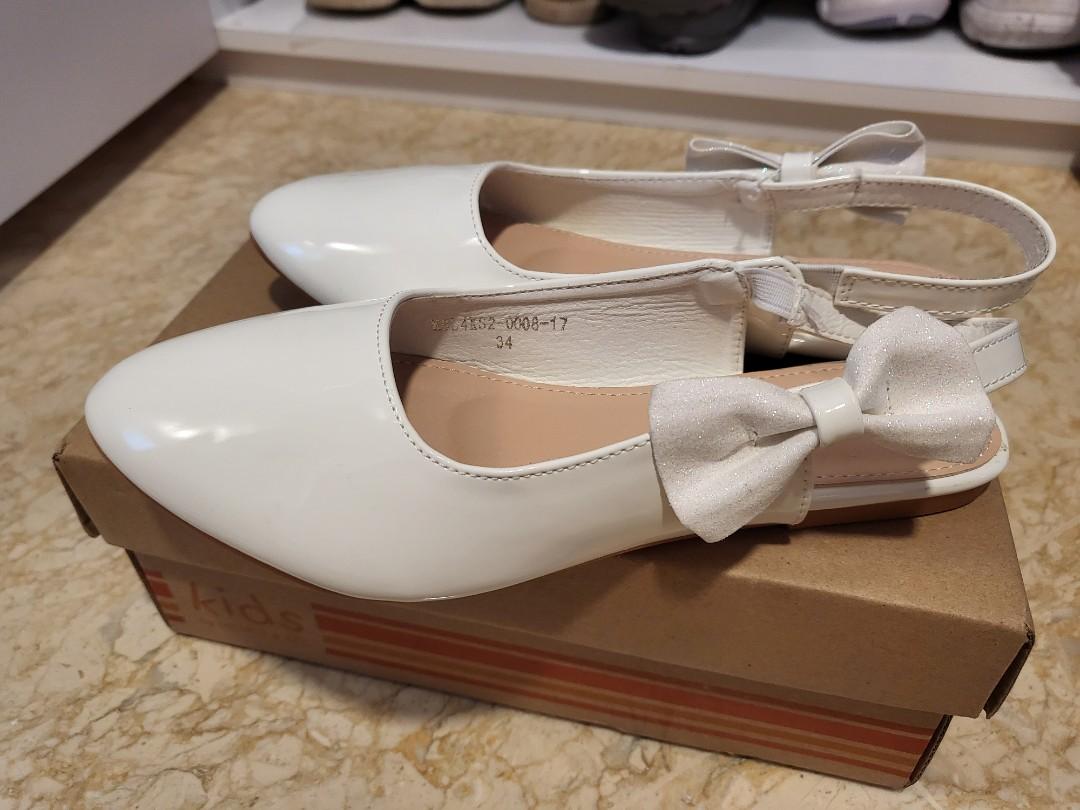 Girls white shoes size 4 on sale