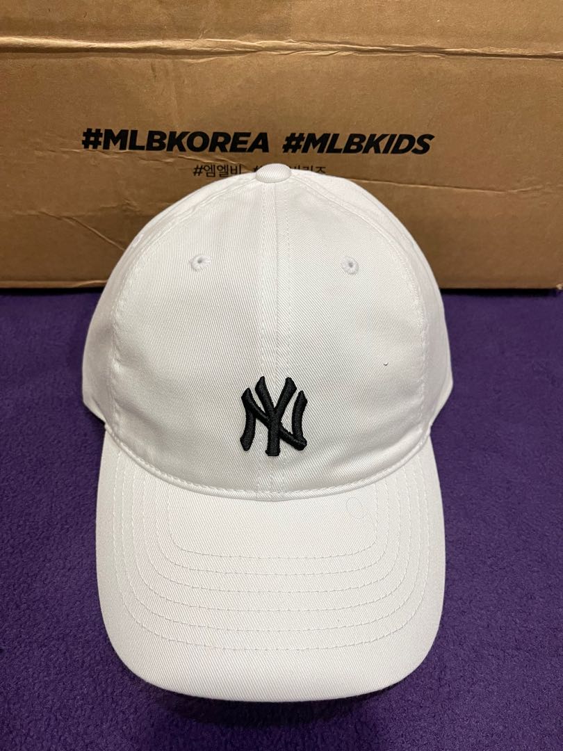 MLB Unisex Rookie Unstructured Ball Cap NY Yankees White, Hats for Women