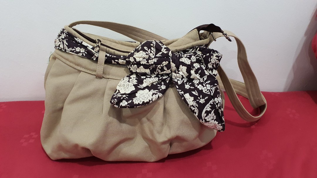 Naraya sling clearance bag