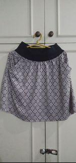 Pink printed skirt