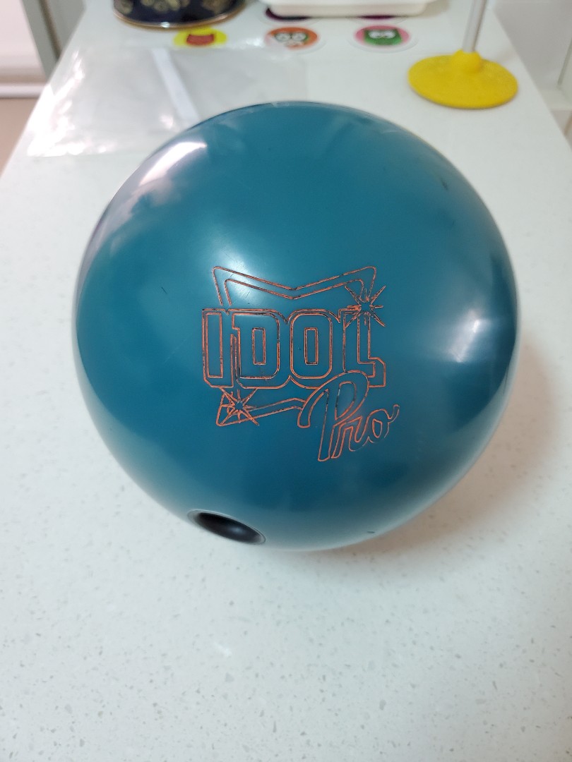 Roto Grip Idol Pro 14lbs bowling ball, Sports Equipment, Sports & Games, Billiards & Bowling on