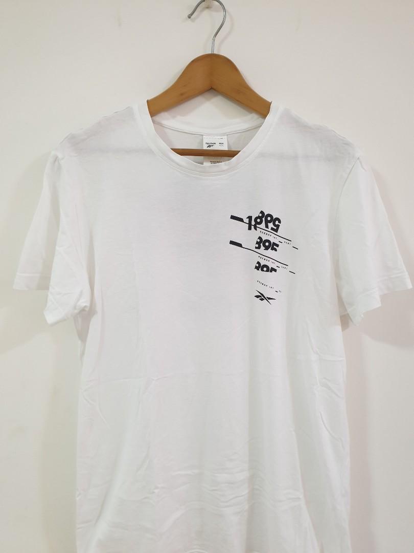 SALE L Reebok 1895 Design White Tee Shirt Men s Fashion Tops