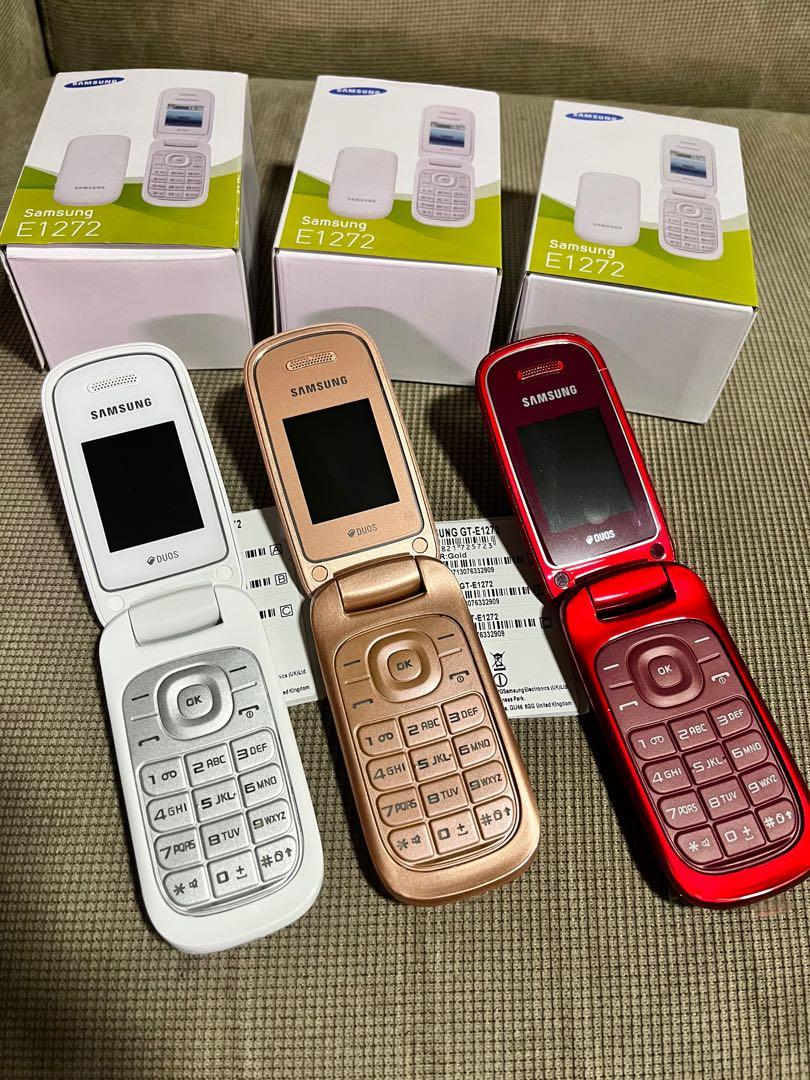 samsung e1272 flip phones (Category: Early Generation Mobile Phones) located in Quezon City. Submitted by auspv_collections (Listing ID 1129455392, Image 2). Description: 👉ONHAND Vintage Cellphone Units available ready for shipping.. 🛵📱😊 (as of dec 4) 👉 NOKIA VINTAGE 📌3310 - 1,800 📌8210 - 2,000 📌6120 - 1,500 📌3100 - 1,500 📌8250 - 2,000 📌6300 - 2,000 📌105 - 1,000 📌samsung s3600 - 2,300 📌samsung e1272 - 1,800 📌motorola v3 - 2,800 📌m