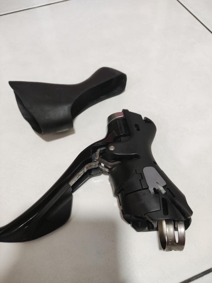 Shimano 105 5800 right shifter for road bike, Sports Equipment