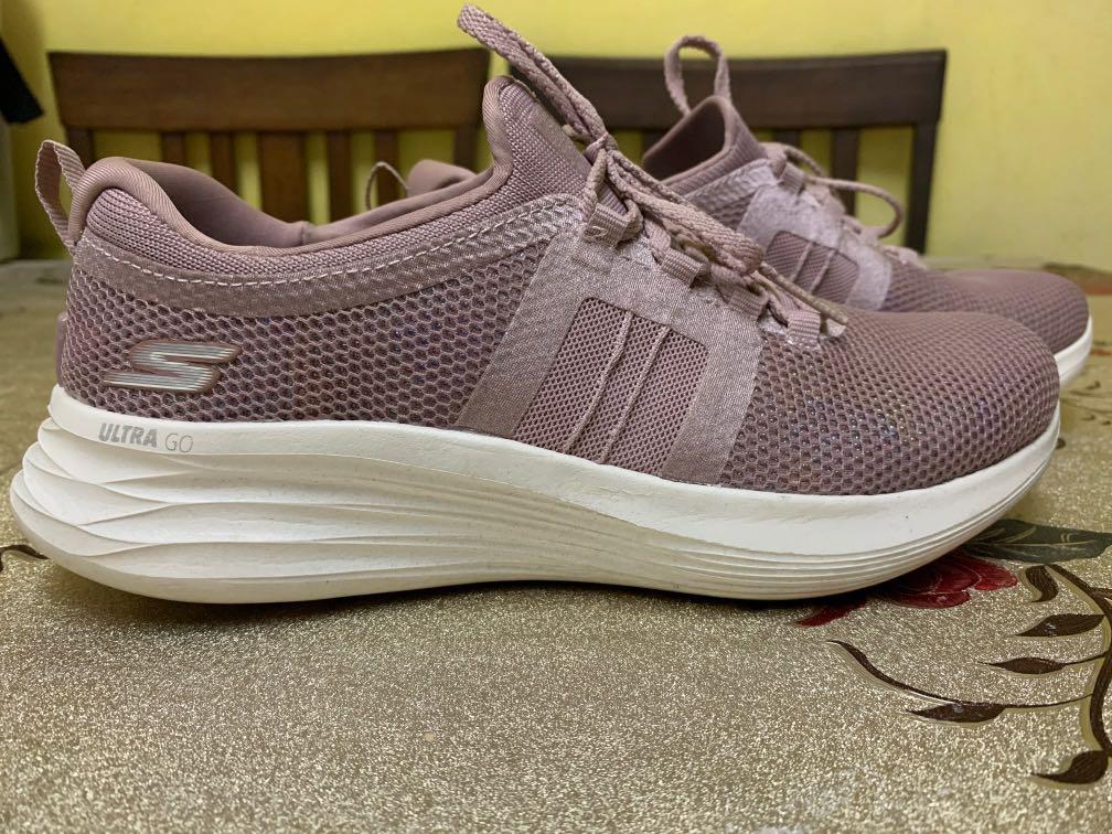 Skechers you deals pink