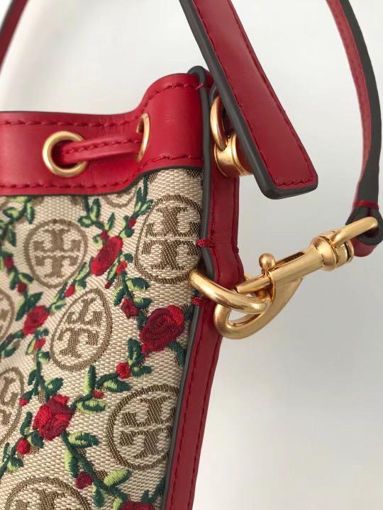 SALES) Ready stock authentic Tory Burch bucket rose bag handbag red,  Luxury, Bags & Wallets on Carousell