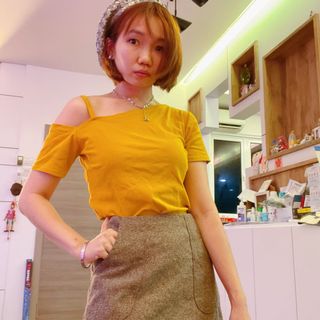 (Category: ) located in . Submitted by wardrobe.overload (Listing ID 1129554641, Image 1). Description: .
