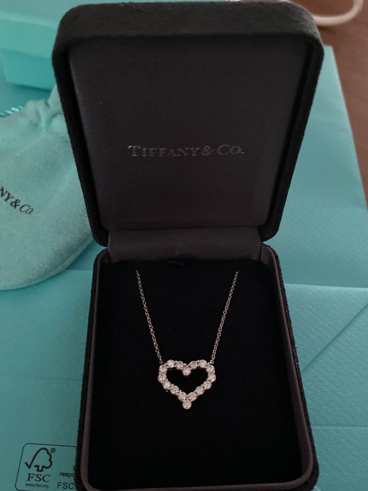 Tiffany diamond heart pendant necklace