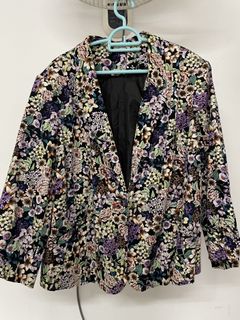 (Category: ) located in . Submitted by shopwithsah (Listing ID 1129536362, Image 1). Description: .