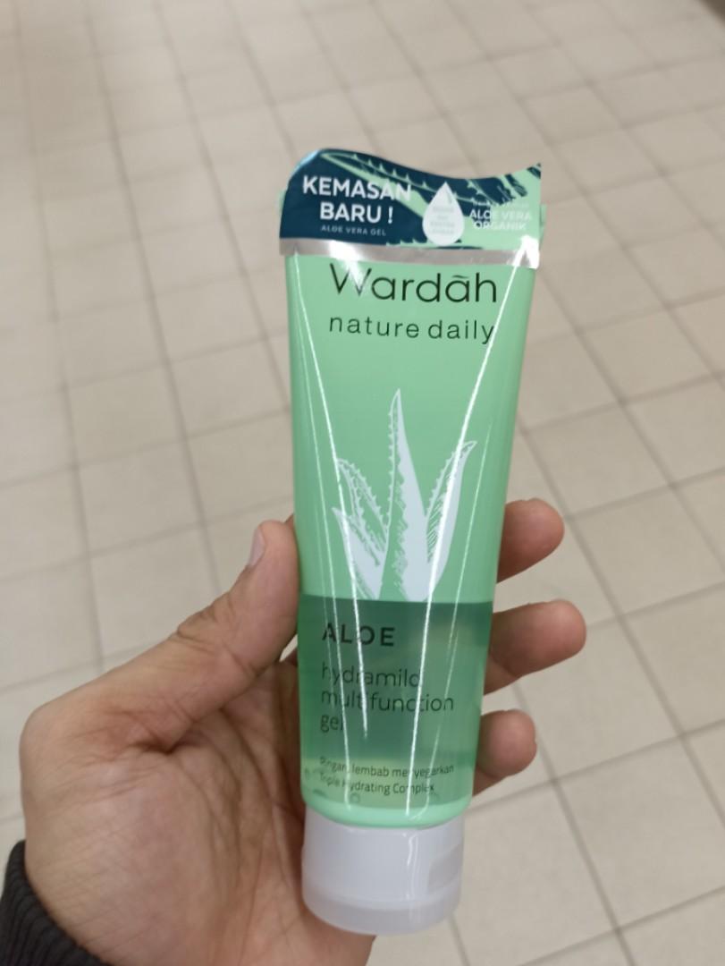 Wardah Aloe Vera Gel, Kesehatan & Kecantikan, Kulit, Sabun & Tubuh di Carousell
