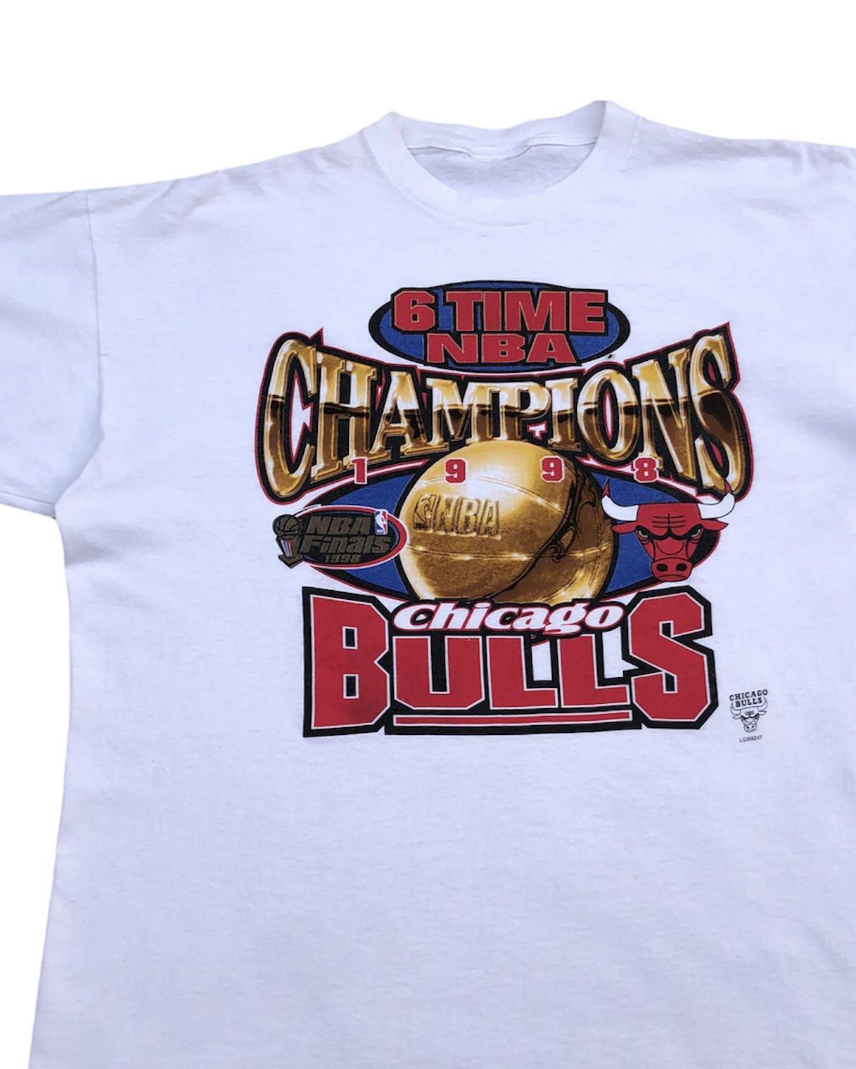 Vintage NBA (Lee) - Chicago Bulls 6 Time Champions T-Shirt 1998 X-Large –  Vintage Club Clothing