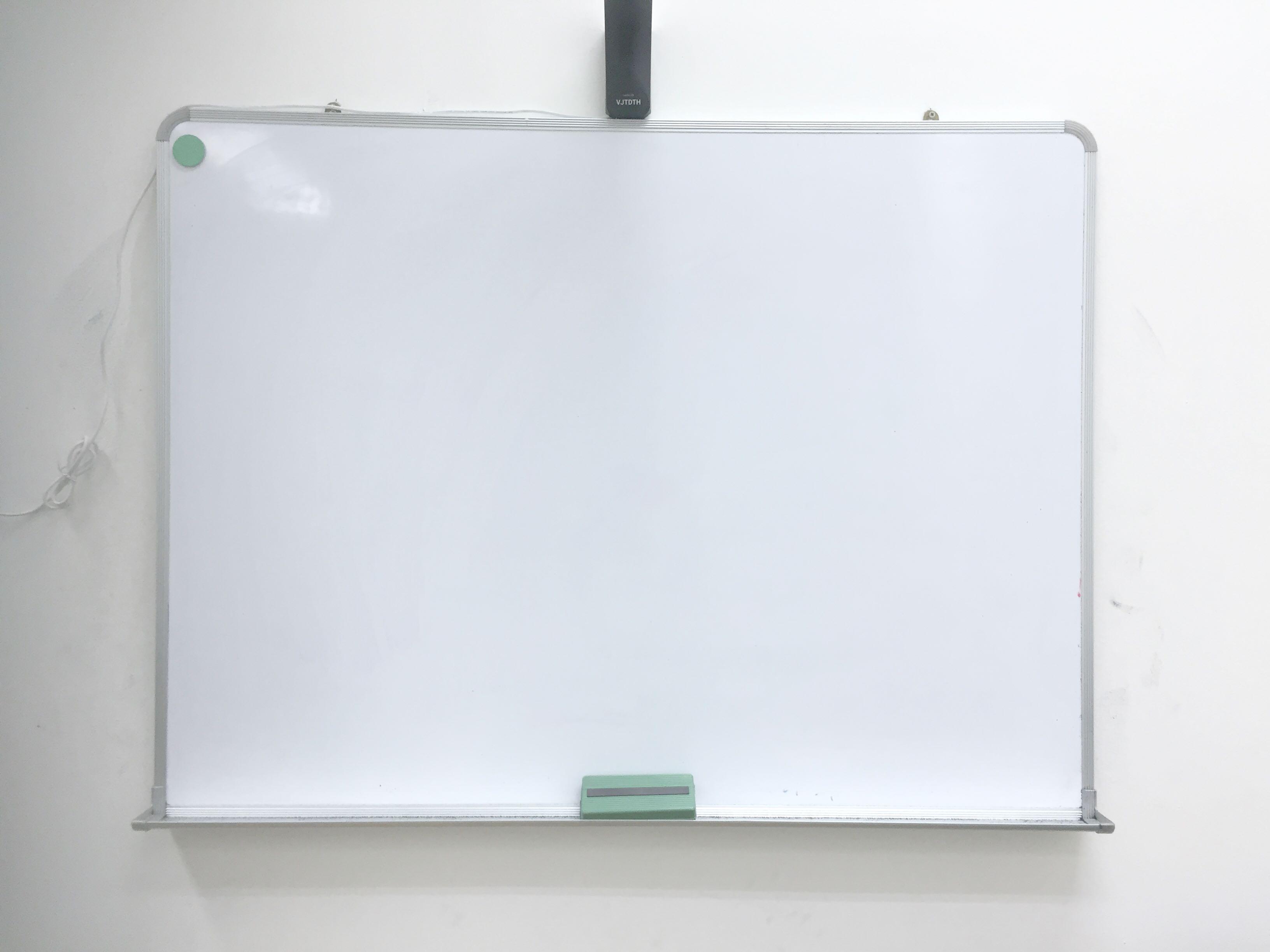 4 ft x 3 ft Whiteboard with aluminium frame and tray, Hobbies & Toys