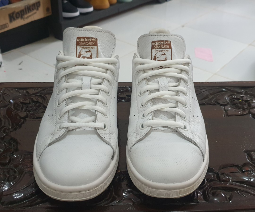 Adidas b38040 deals