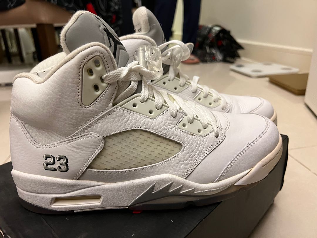 jordan silver white