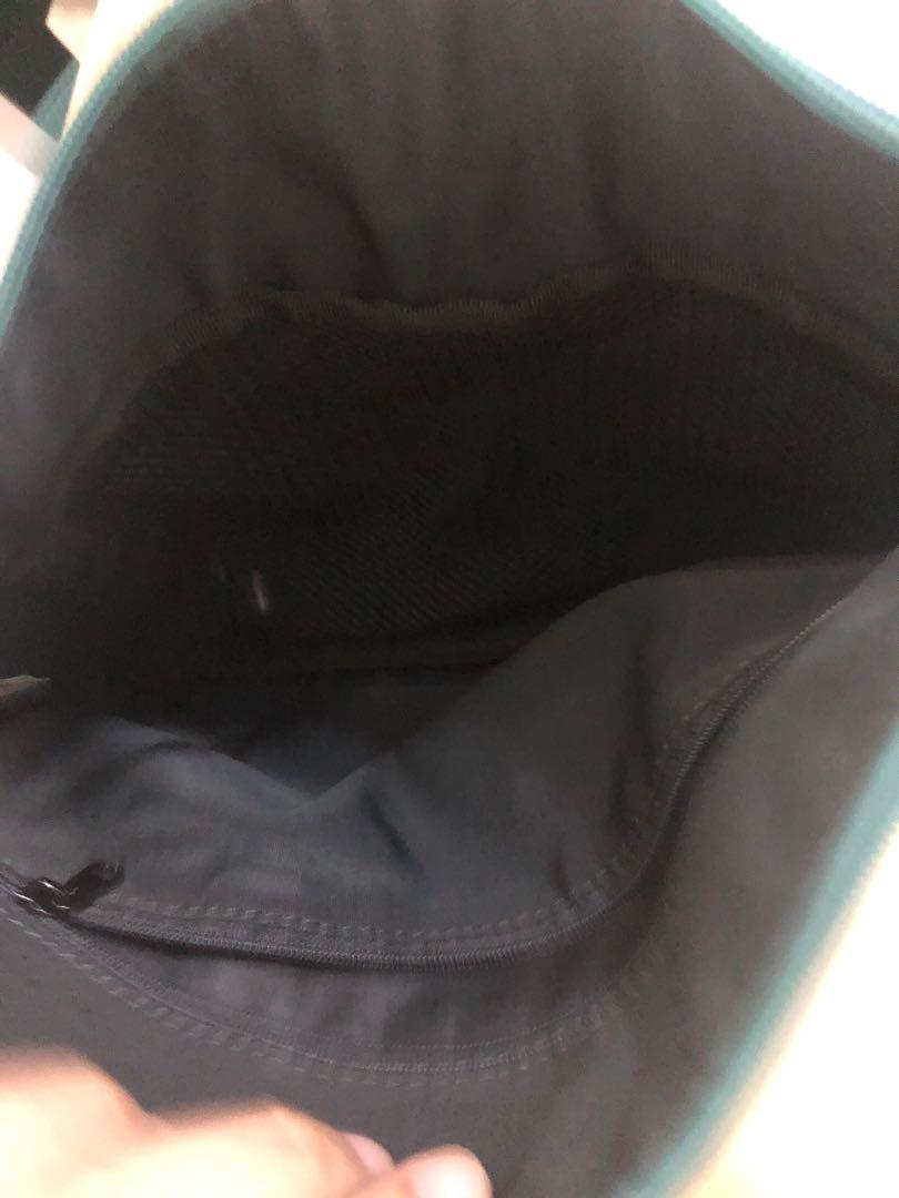 Anello Sling Bag (Category: Sling Bags) located in Quezon City. Submitted by squishykai (Listing ID 1129654221, Image 2). Description: RFS: Decluttering Condition: 10/10 Once used only Pick-Up: Inumart Tomas Morato Shipping: via Lalamove/Grab *fee shouldered by the Buyer*.