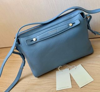 （分類：）位於 。 由 bewong2021 提交（商品編號 1129757996，圖片 1）。簡介： 。