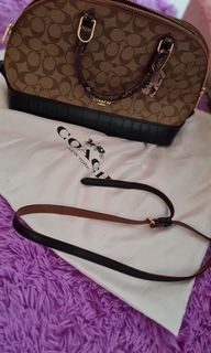 (Category: ) located in . Submitted by angel28 (Listing ID 1129662103, Image 1). Description: .