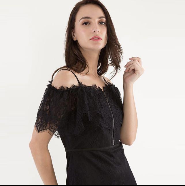 BEBE BUTTERFLY DINNER BLACK MAXI DRESS