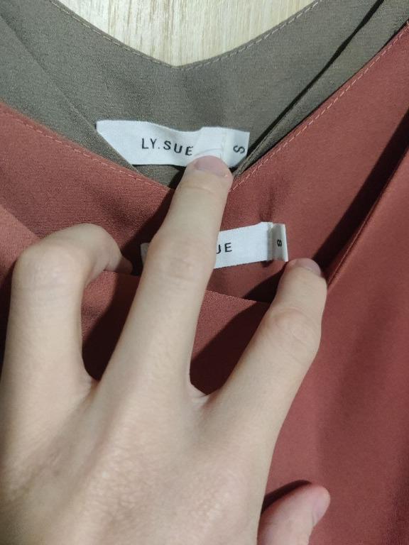 BN Cami Top (Category: Sleeveless) located in Singapore. Submitted by wornbutgreat (Listing ID 1129791104, Image 3). Description: 2 for $10 1 for $6 Both Size S BN cami top. Not worn.