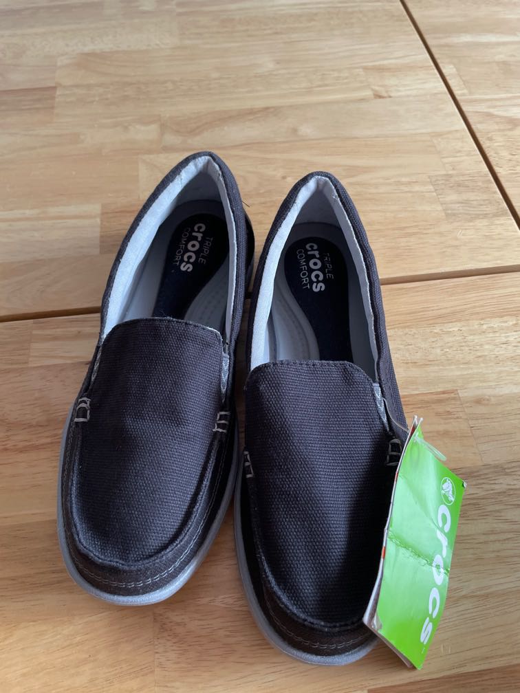 BNWT crocs walu II canvas loafer Women s Fashion Footwear Loafers on Carousell