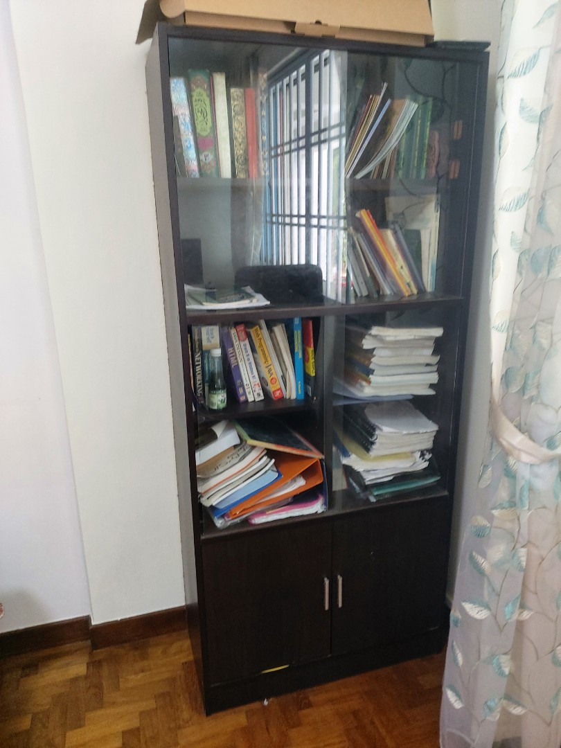 Book shelf for sale, Furniture & Home Living, Furniture, Shelves