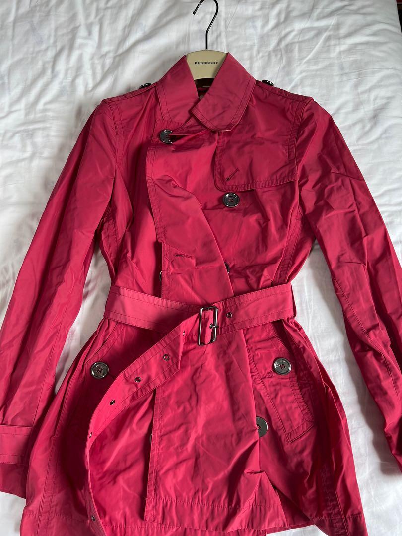Red top burberry trench