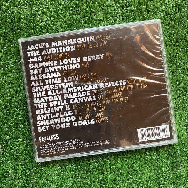 CD PUNK GOES acoustic 2, Hobbies & Toys, Music & Media, CDs & DVDs on