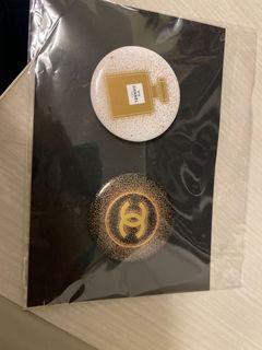 Chanel 特別版扣針