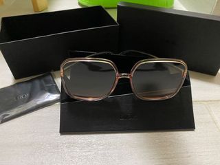 （分類：）位於 。 由 khmhc 提交（商品編號 1129827943，圖片 1）。簡介： 。