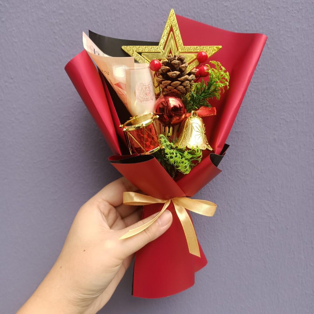 Small christmas bouquet sale