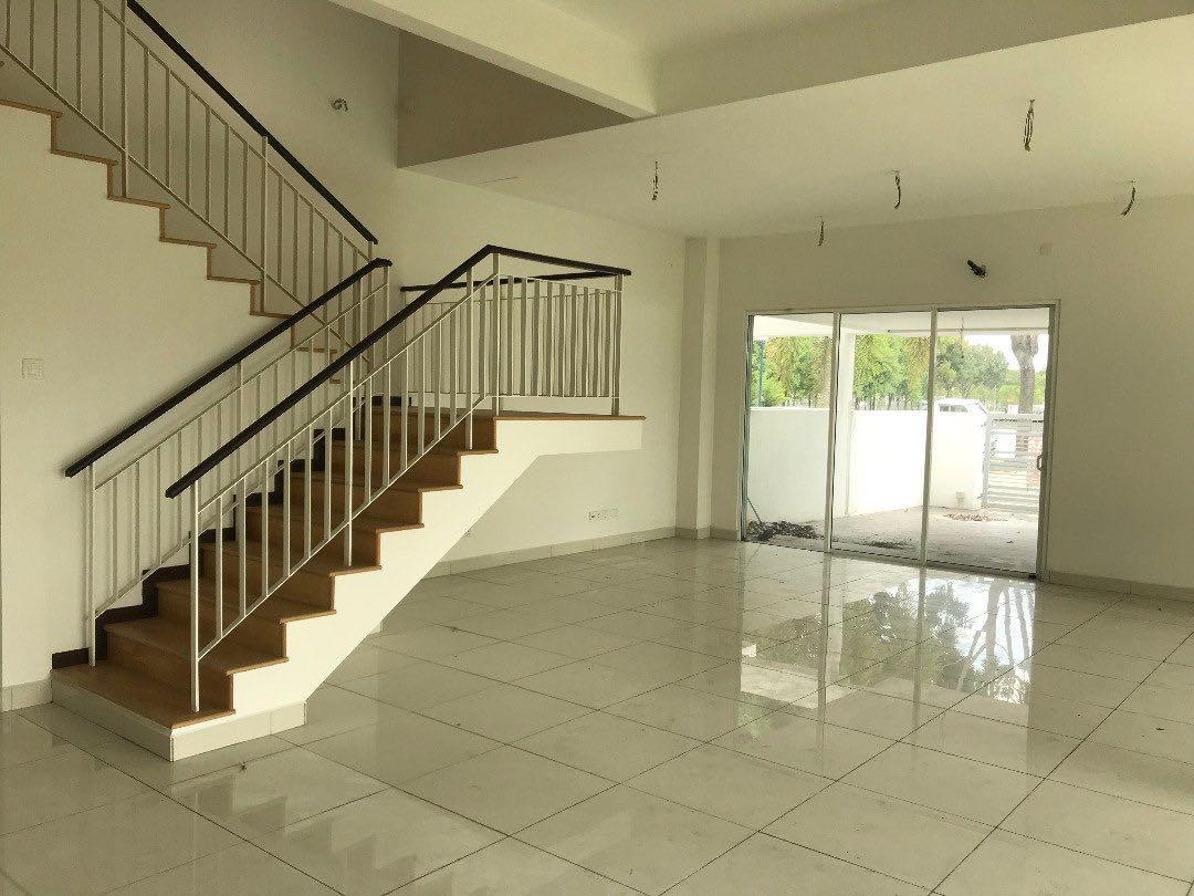 CORNER LOT 2.5 Storey link Delora Bandar Bukit Raja Klang, Property ...