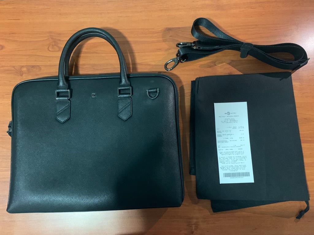 Briefcase - 13'' & A4 - Leather Daniel Hechter